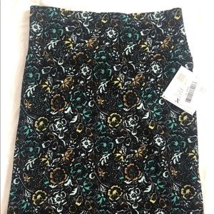 Lularoe Cassie